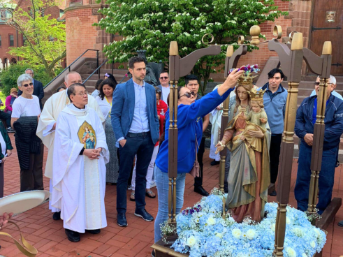 Crowning of Mary Help of Christians in Port Chester