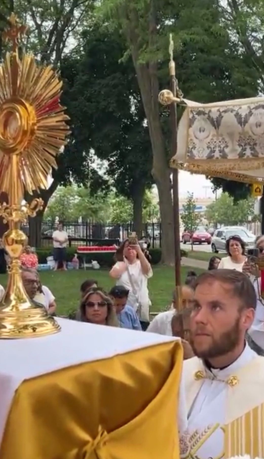 Dcn. Tom Junis, SDB, at Chicago's Corpus Christi Procession