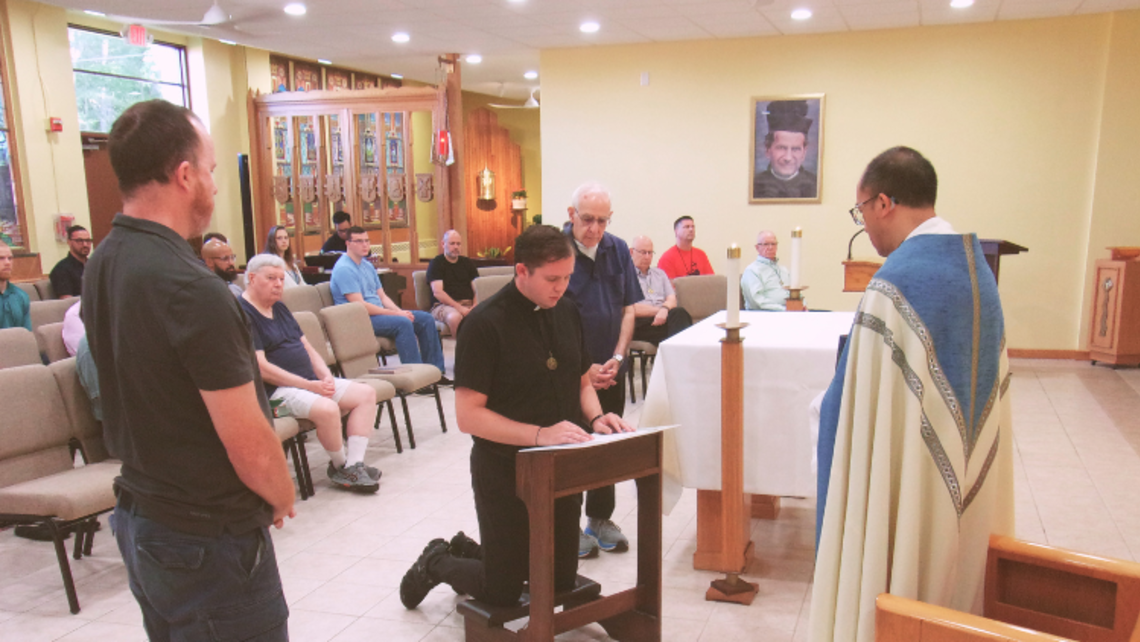 Bro. Kevin White renews his vows as a Salesian of Don Bosco. | Credit: Fr. Mike Mendl, SDB Bro. Kevin Renews Vows