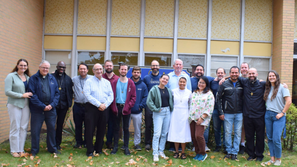 Group photo of the CYMs in front of the retreat center. | Photo courtesy of Mrs. Amy Stockinger CYM Meeting 2023