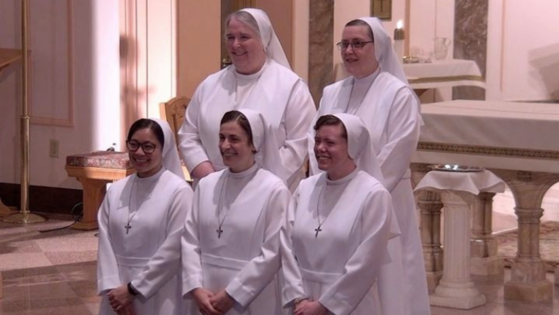 (front row, from left to right) Srs. Amy Nguyen, Nicole Daly, and Kathleen Deighan; Behind them are novice formator, Sr. Karen Dun, and SEC Provincial Sr. Joanne Holloman | Photo courtesy of Salesian Sisters' Facebook FMAs First Professions