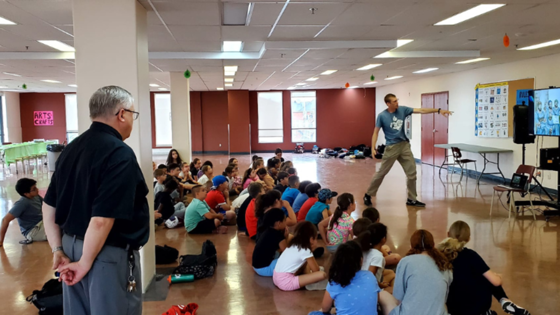 Br. Paul Hotovy, SDB, leads a group of campers in "Faithspace" | Photo by Fr. Tito Iannaccio, SDB Montreal Summer Camp 2022