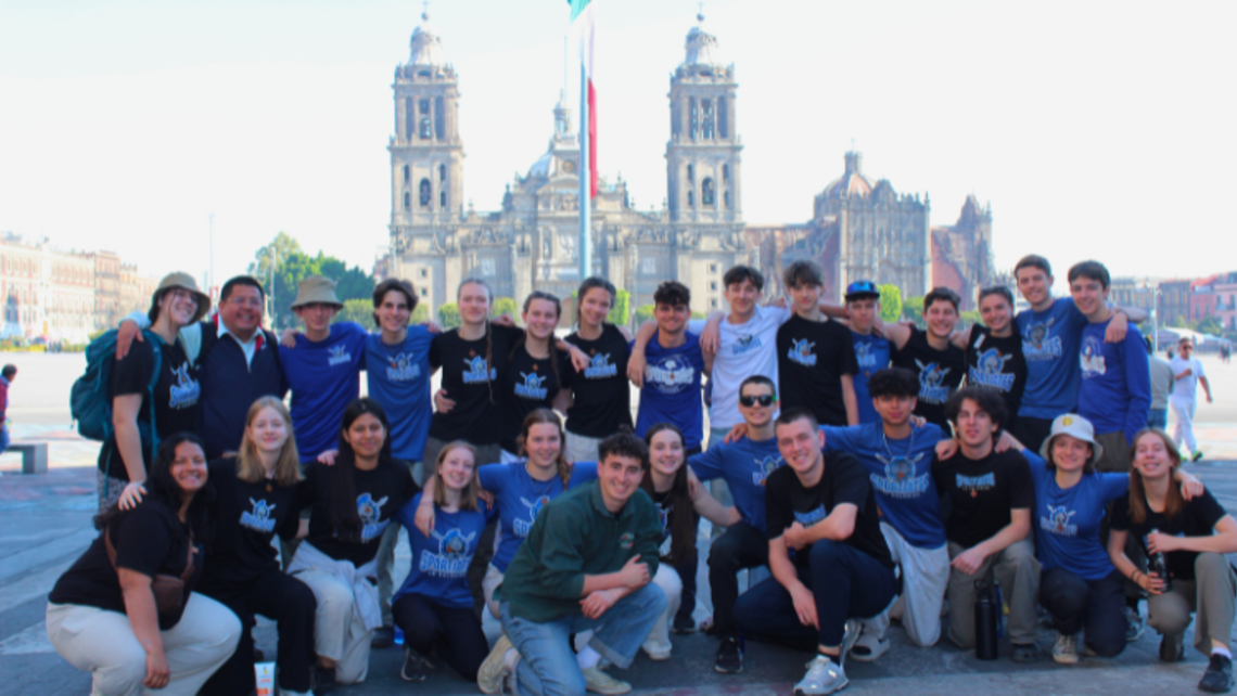 JMS members during their mission trip | Courtesy of Fr. Alain Léonard, SDB Sherbrooke: Mexico City Mission Trip